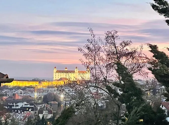 Sulekova 52a Pressburg