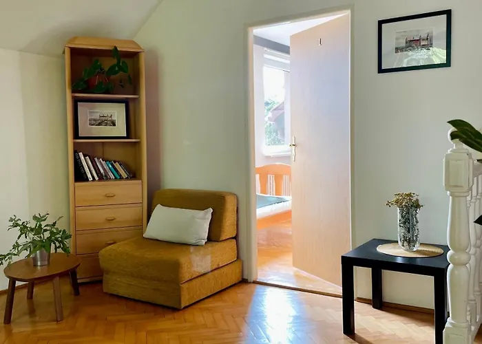 Gazde/Camere de închiriat Sulekova 52a Bratislava