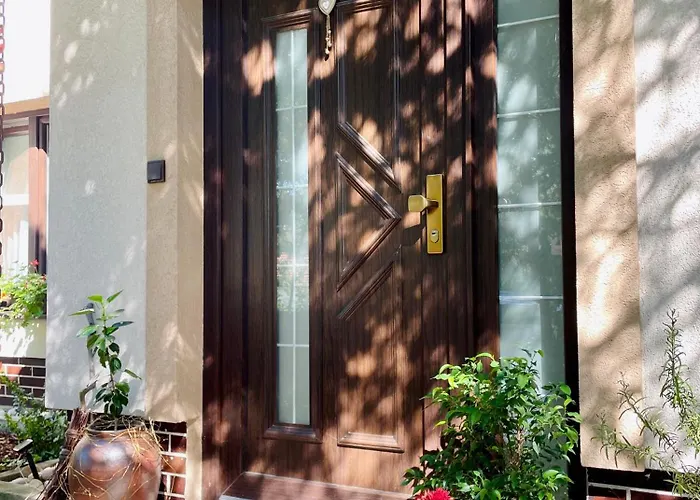 Sulekova 52a Gazde/Camere de închiriat